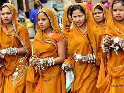 primary-pic-400x300-culture photo.jpg